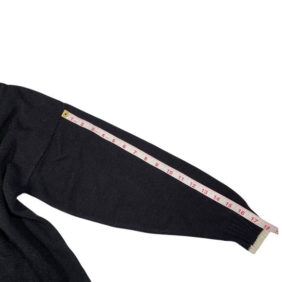 Vintage Willow Ridge Medium Black Sweter Cream Hemlines Embroidered Old Money - Picture 11 of 12